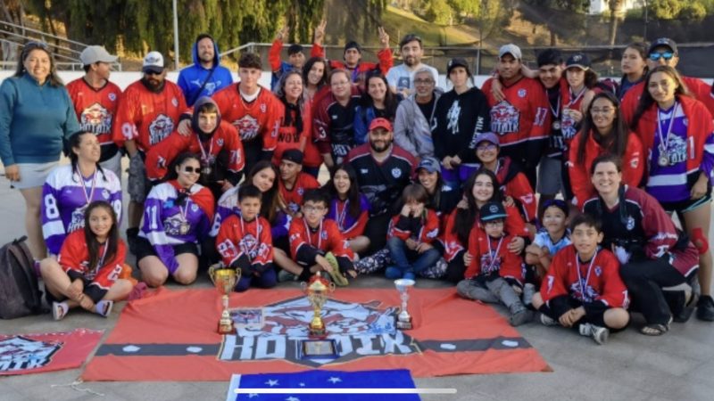Club de hockey Kotaix sube al podio de ganadores en torneo nacional de copa “SERENA FUEGO 2023”