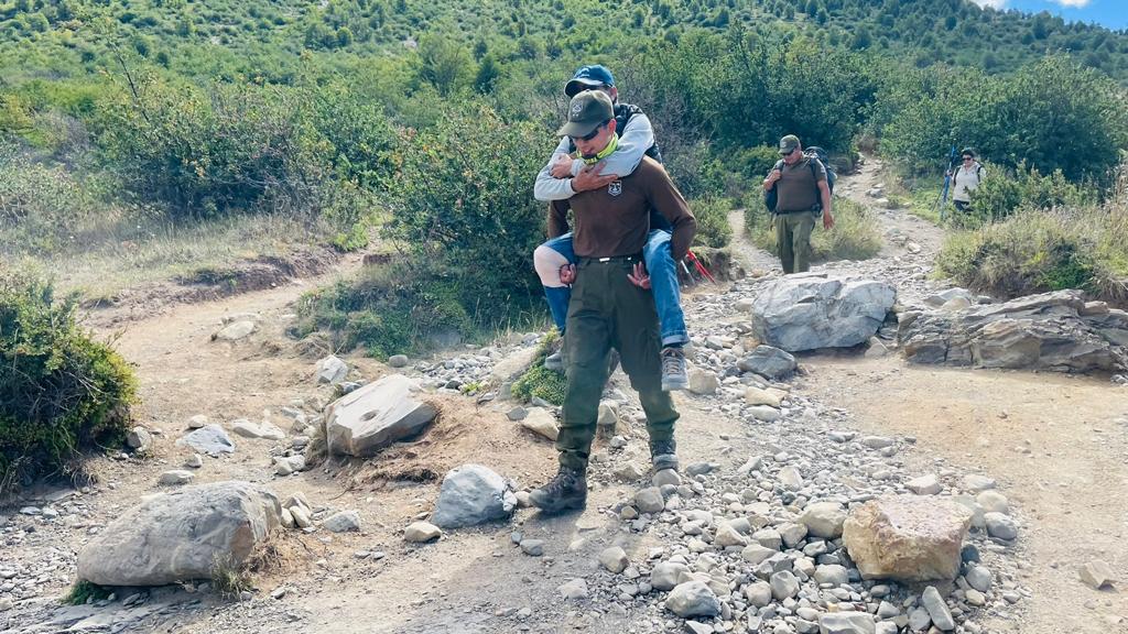 Turista fue evacuado tras sufrir lesión en Parque Nacional Torres del Paine