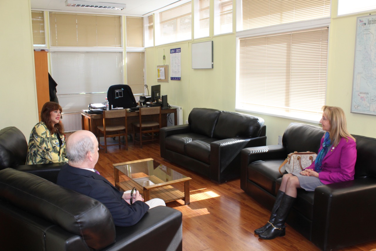 En encuentro con la gobernadora del Distrito Chile Sur del Rotary Club, Delegada Presidencial destaca aporte de la sociedad civil