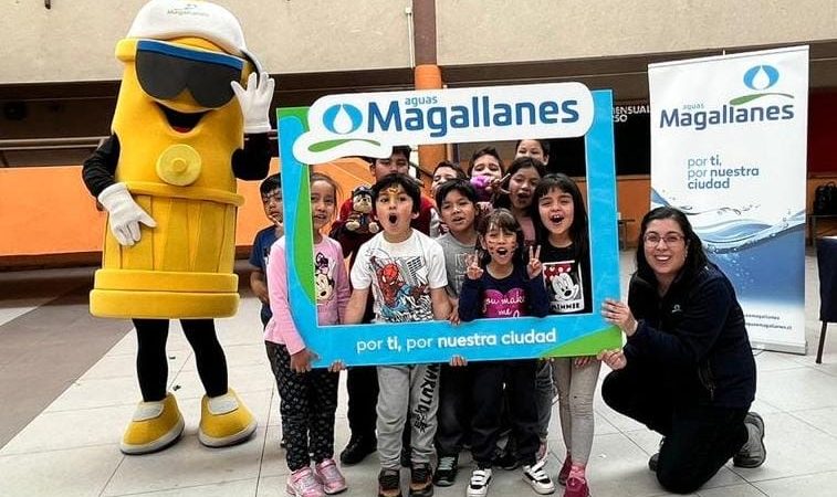 Aguas Magallanes se suma a actividades educativas y creativas orientadas a niños y adolescentes