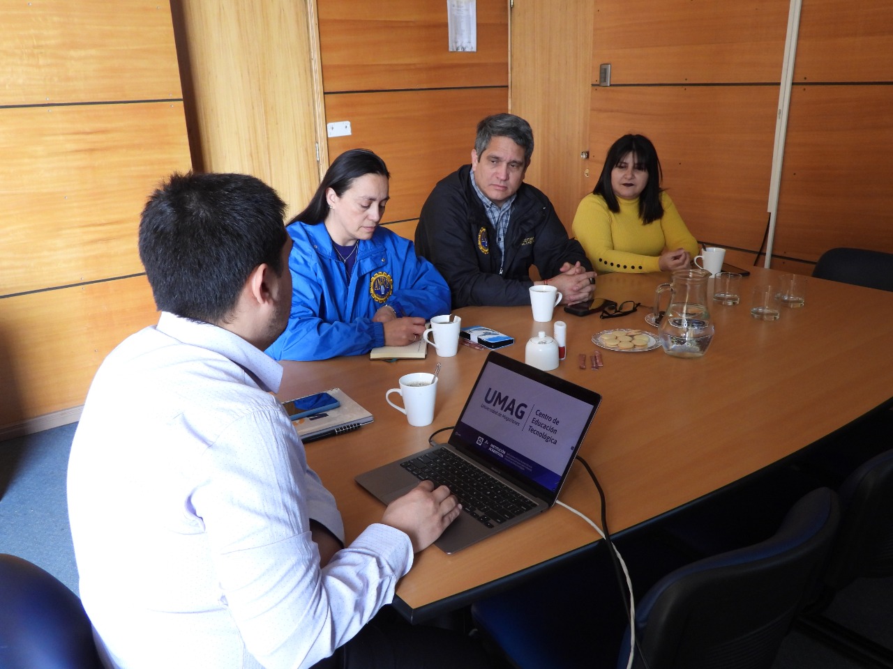 Universidad de Magallanes ofrecerá descuentos a socios de ANEF en matrícula de Carreras Técnicas