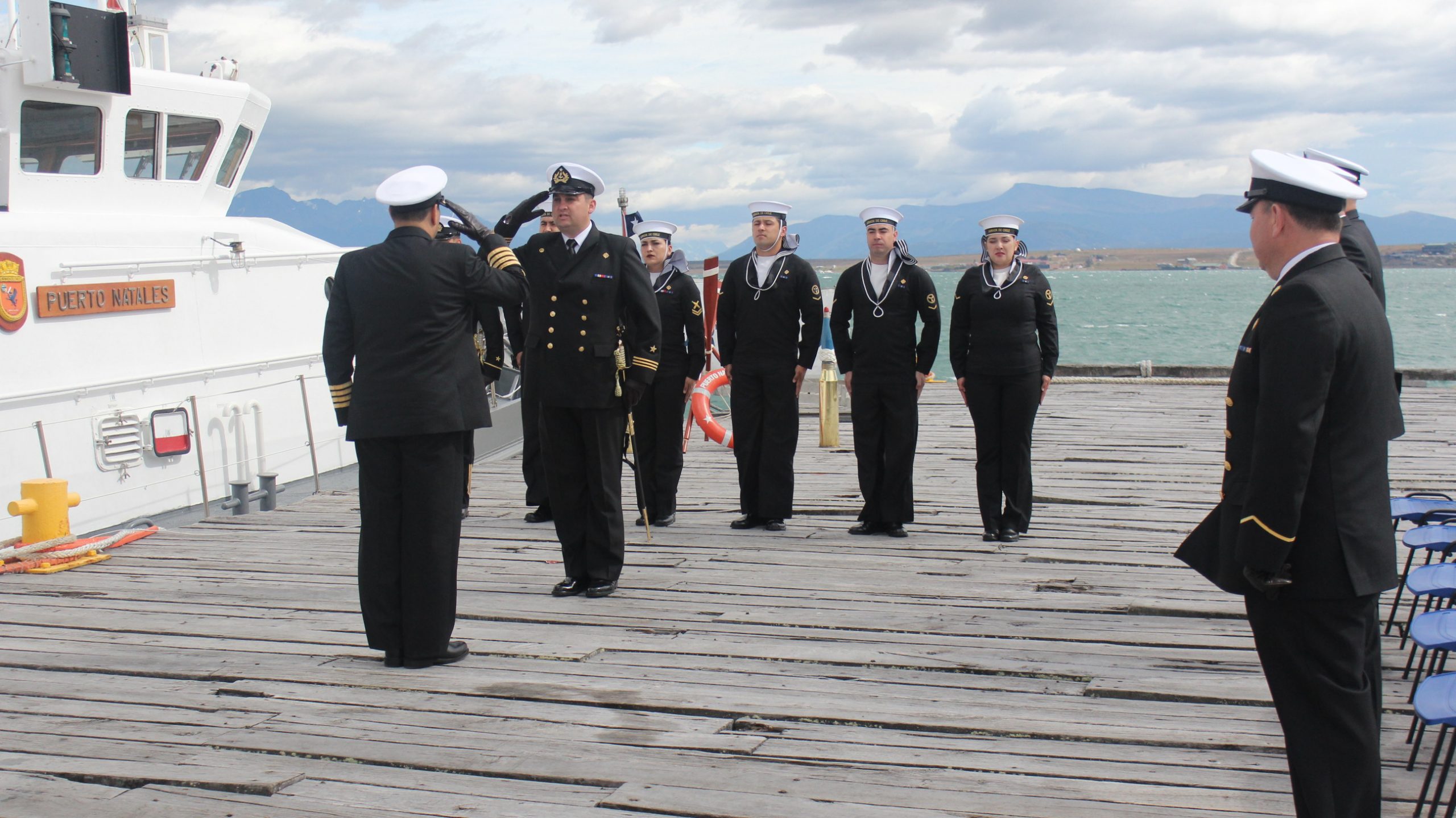 Lancha de Servicio General «Puerto Natales» realizó cambio de mando en la provincia de Ultima Esperanza