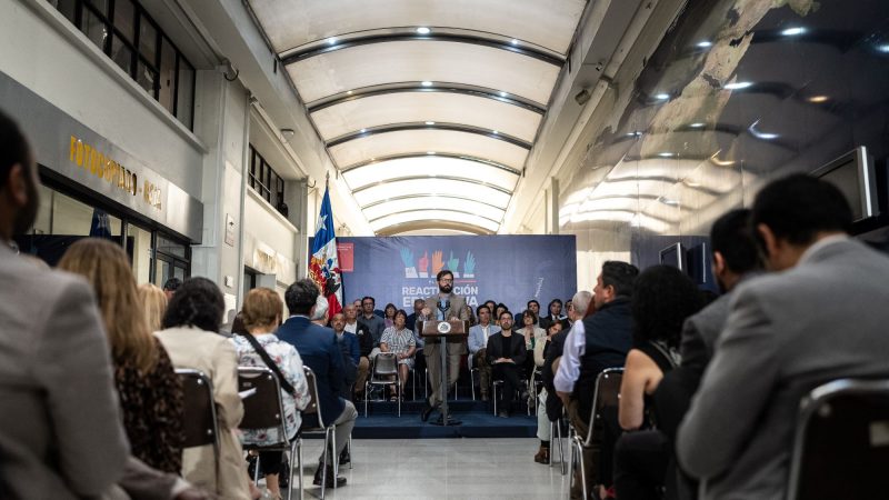 Gobierno y Ministerio de Educación presentan principales medidas del Plan de Reactivación Educativa 2023 y convoca a un consejo de expertos