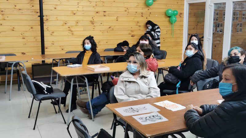 “Mujeres Jefas de Hogar” del SernamEG abre postulaciones en Natales y Punta Arenas