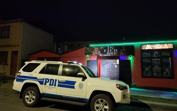PDI realizó fiscalización a extranjeros en clubes nocturnos de Punta Arenas