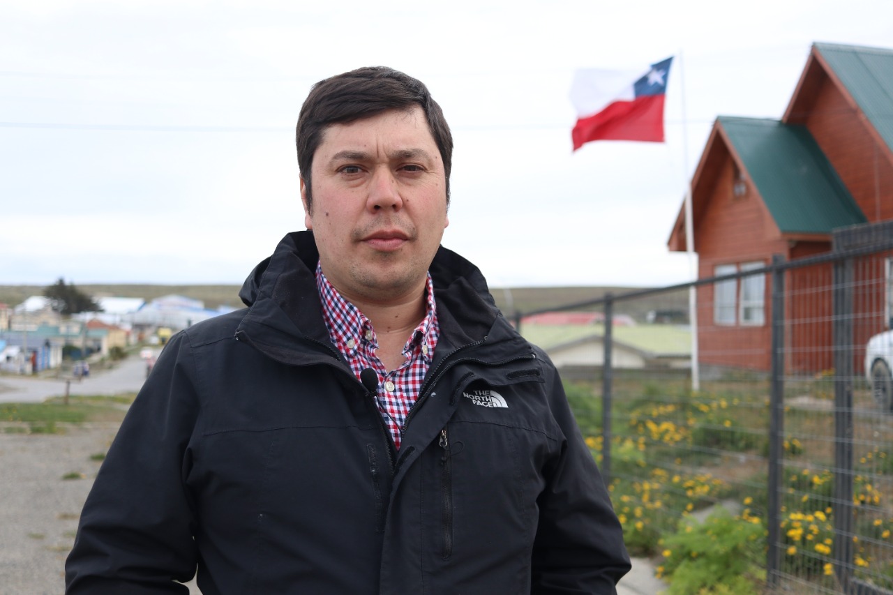 Concejal de Porvenir demostró que TABSA falta a la verdad con supuesto tercer ferry en Primera Angostura.