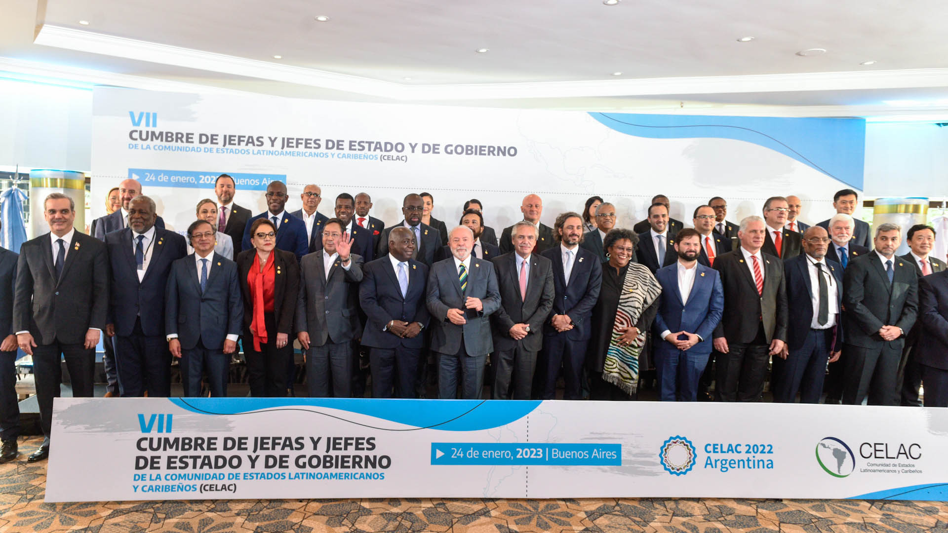 Presidentes y Jefes de Gobierno de la CELAC acuerdan declaración pública en reunión en Buenos Aires