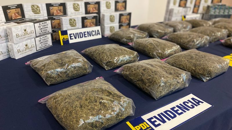 PDI detiene en Punta Arenas a un individuo e incauta 10 kilos de cannabis sativa y 1.600 cajetillas de cigarrillos