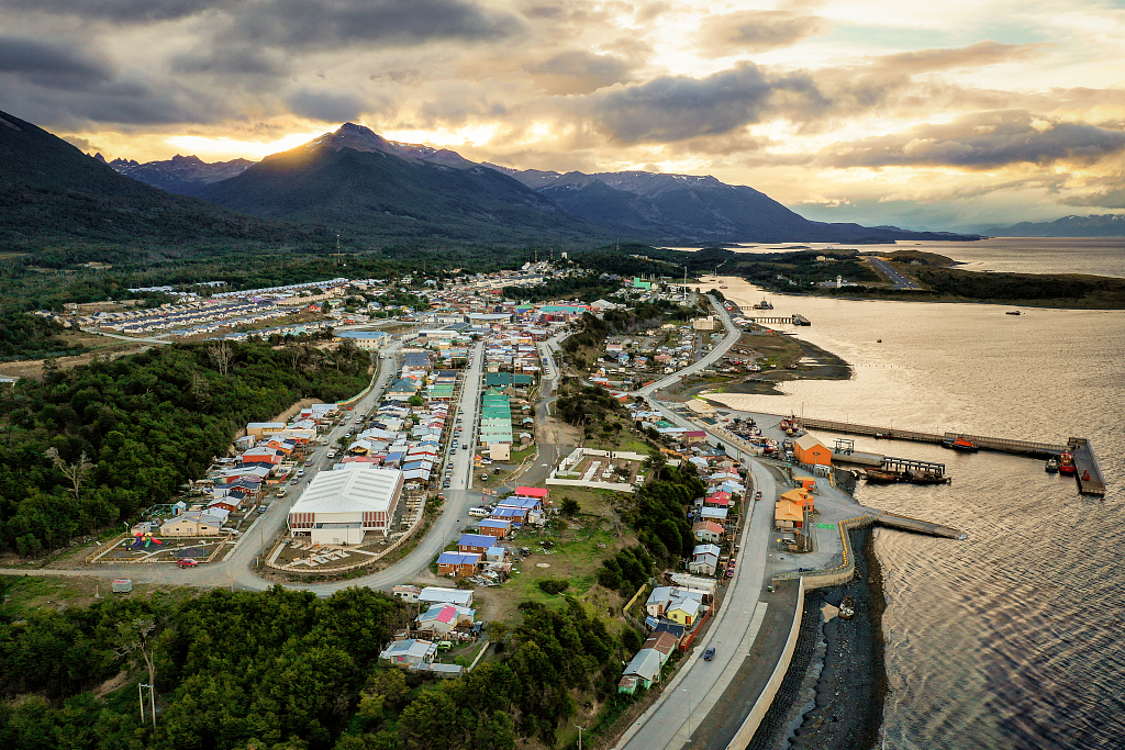 Puerto Luisa, nuestro actual Puerto Williams | Elsio Cárcamo Velásquez, S.O (r) Armada de Chile