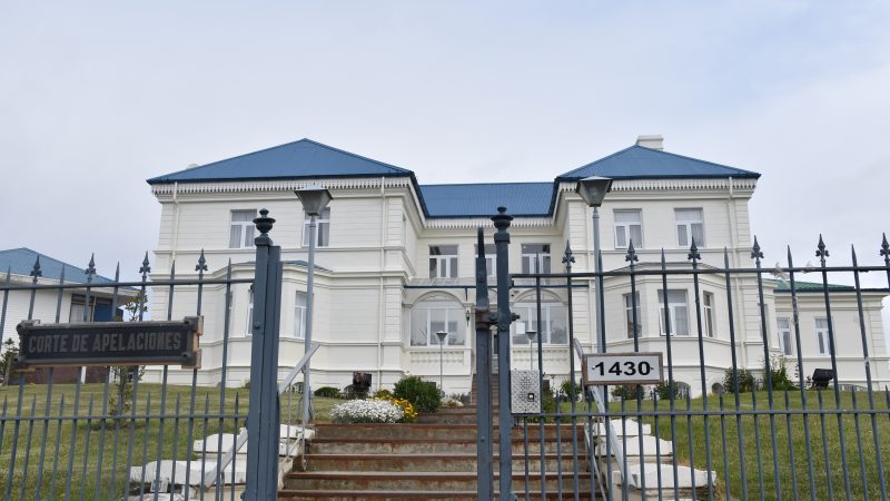 Corte Apelaciones acoge recurso de nulidad por desacato en contexto de VIF y ordena nuevo juicio en Natales