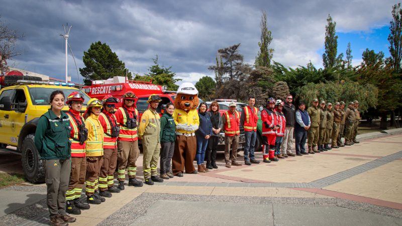 Realizan campaña de sensibilización y prevención de incendios forestales en Última Esperanza