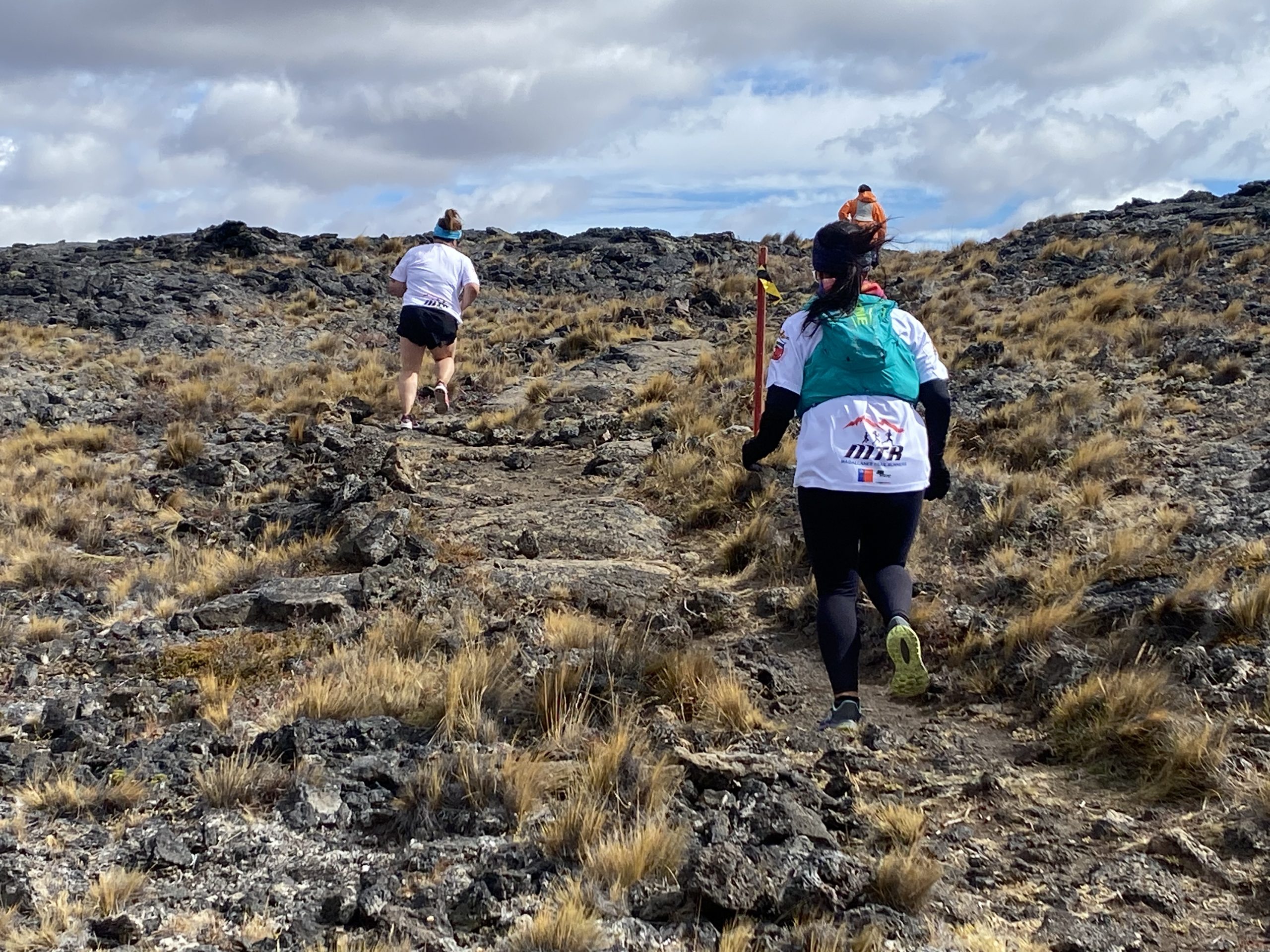 Se realizó primera versión de competencia deportiva en el Parque Nacional Pali Aike