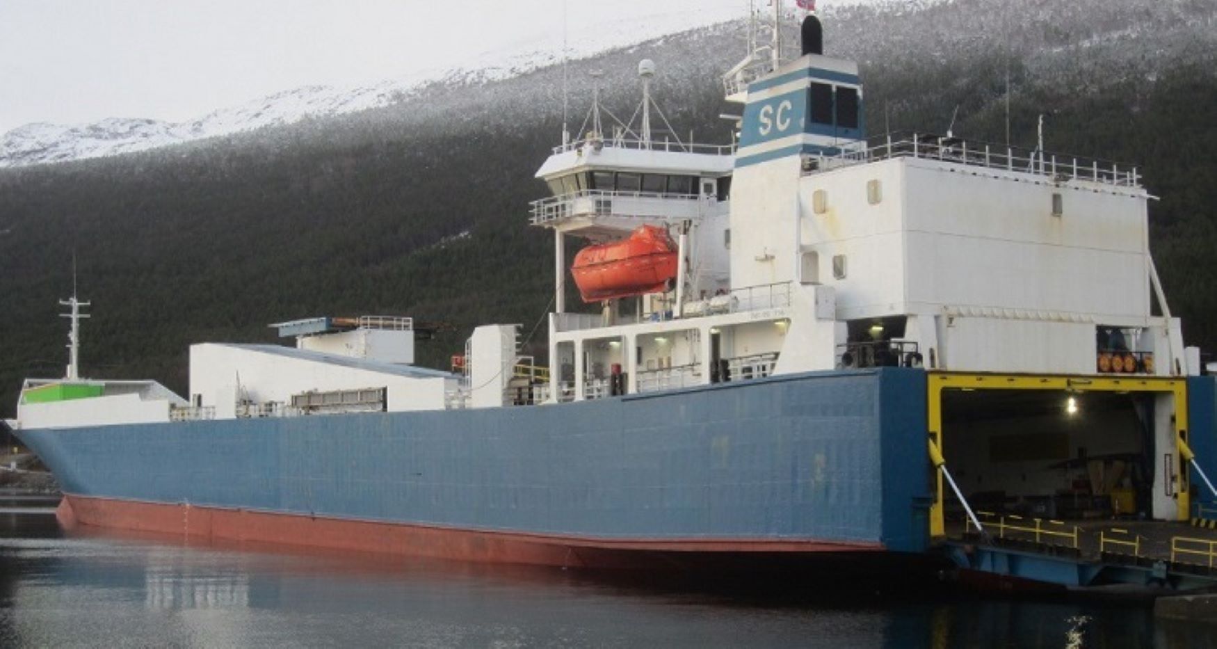 Nave «Aurora» de Navimag reactiva segunda frecuencia marítima semanal de carga entre Puerto Montt y Puerto Natales