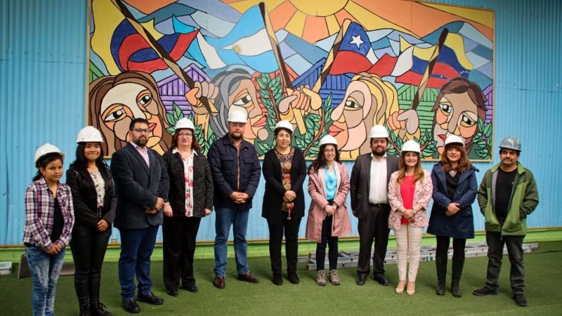 Entrega de Fondos Conservación Infraestructura en Puerto Natales | Delegada Presidencial y Seremi de Educación anuncian más de $7 mil millones a las comunas de la región