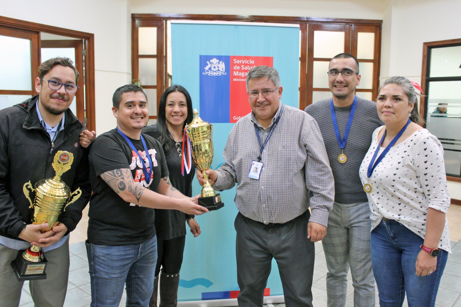 Todos Somos Uno | Equipo del Servicio Salud Magallanes ganó competencia de voleibol del Banco Estado en Punta Arenas