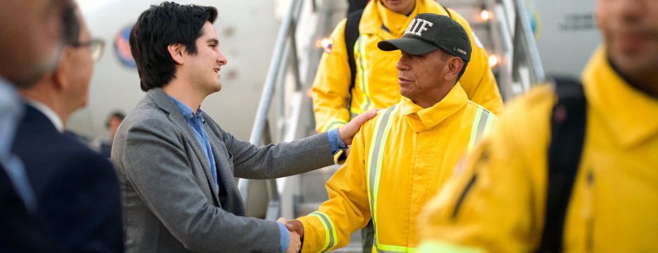 Llega ayuda desde Ecuador y ya son más de 500 los brigadistas extranjeros que están apoyando en Chile