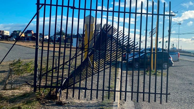 32 emergencias por viento se han registrado en Punta Arenas durante la madrugada de este lunes 27 de febrero | Vientos alcanzaron 145 kmh