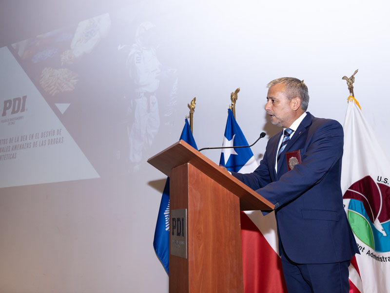 Expertos policiales analizan escenario regional del narcotráfico en América Latina | Seminario conjunto entre la DEA y la PDI de Chile