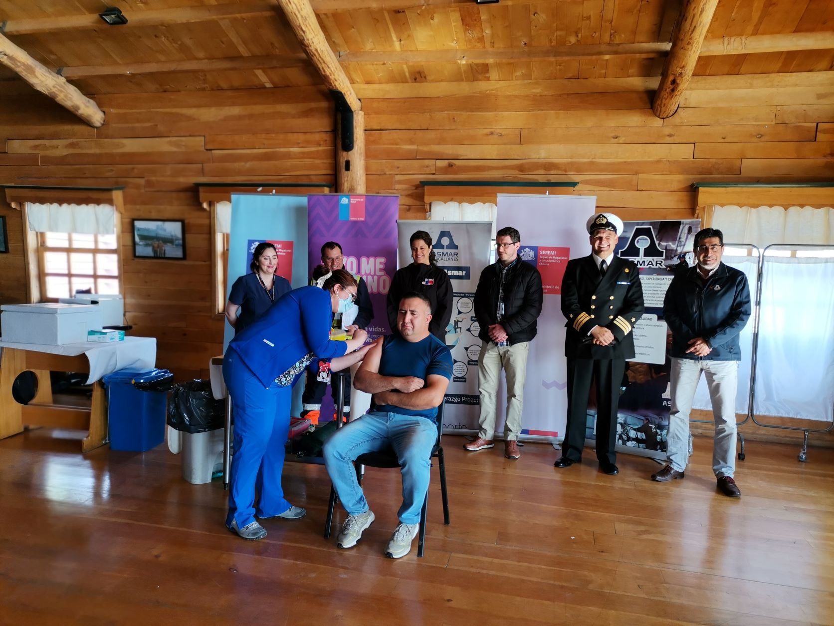 SEREMI de Salud y ASMAR Magallanes organizan jornada de vacunación en Punta Arenas contra el covid19