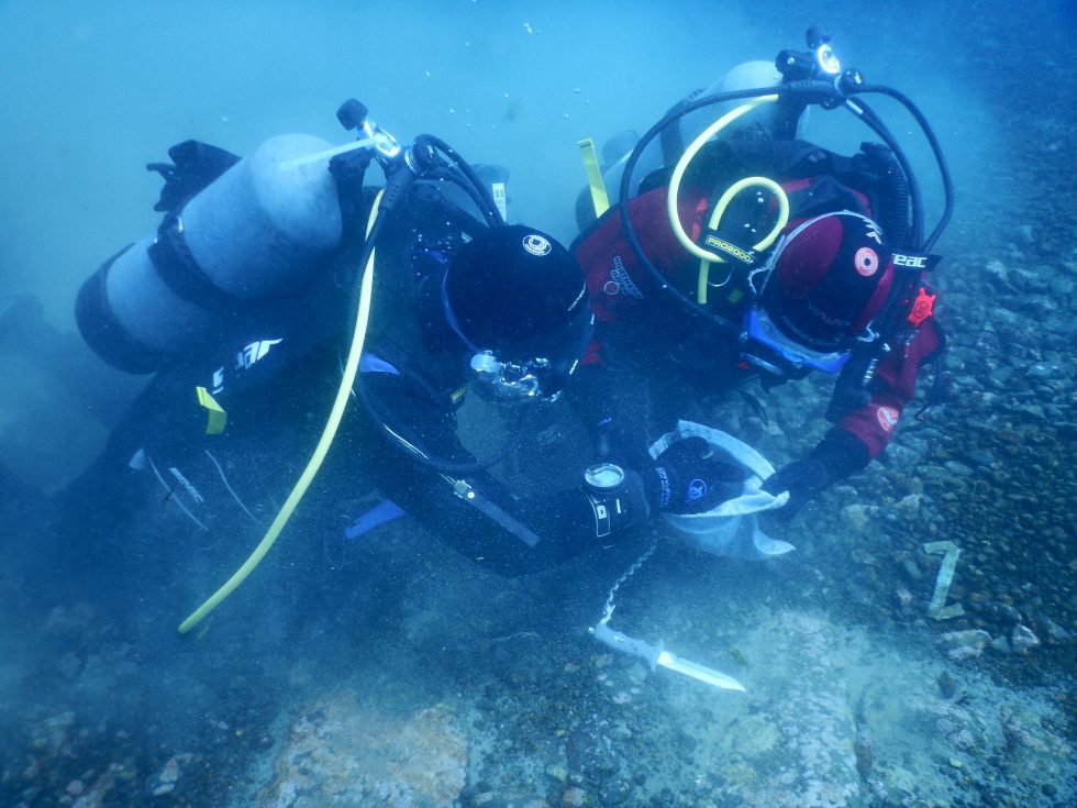 Se refuerzan trabajos para detectar posibles especies invasoras en Antártica | Daniela Jofré | Centro IDEAL