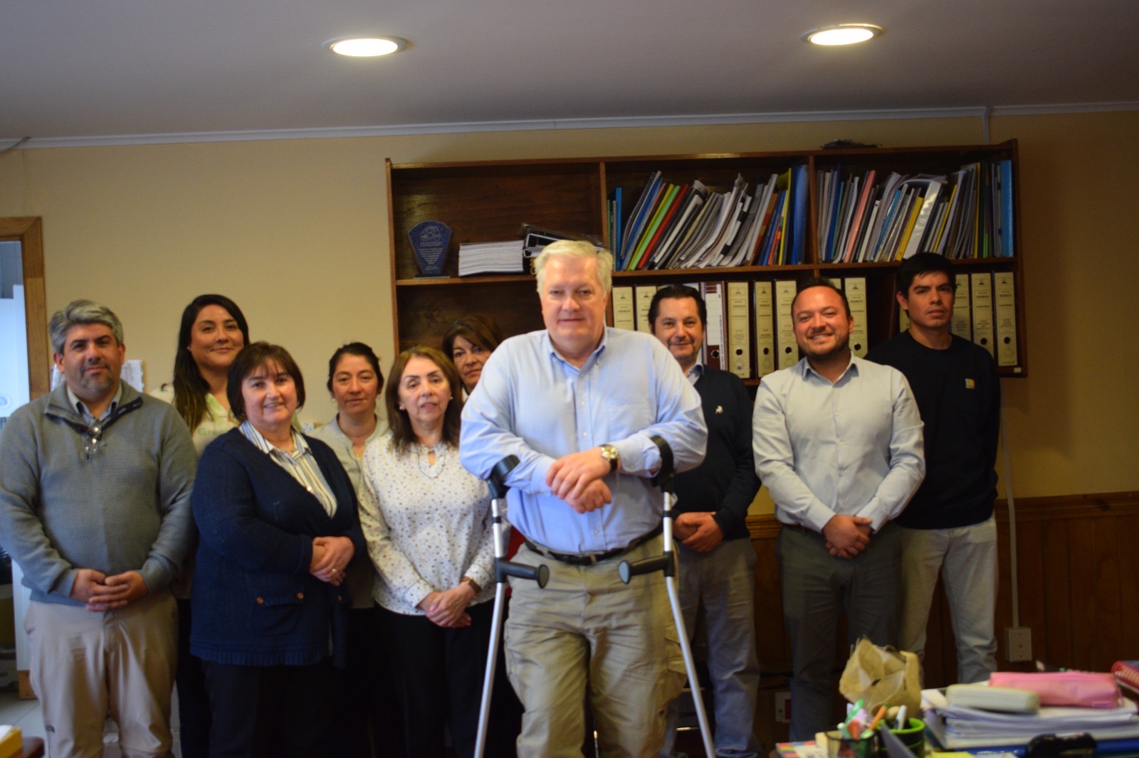 Autoridades municipales de Torres del Paine plantean&nbsp;al senador Kusanovic&nbsp;sus principales inquietudes&nbsp;para potenciar la&nbsp;comuna.