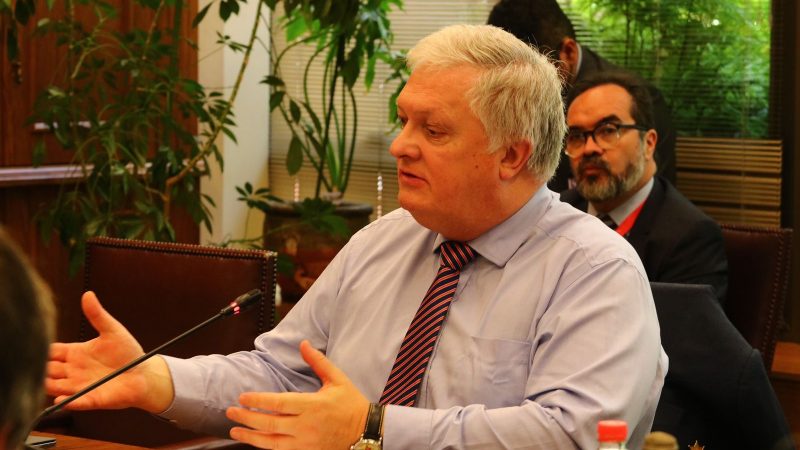 Senador Kusanovic solicitó al Gobierno modernizar implementos y herramientas para las policías