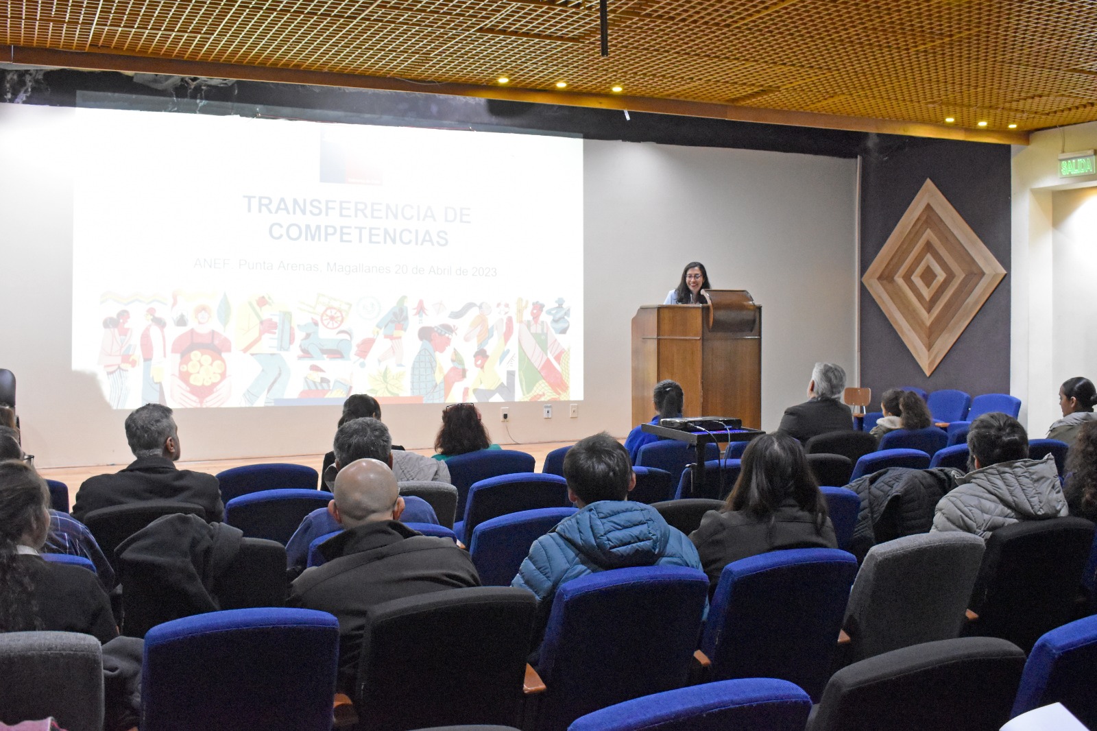 Jornada de trabajo entre la SUBDERE y la Asociación Nacional de Empleados Fiscales (ANEF) se efectuó en Punta Arenas