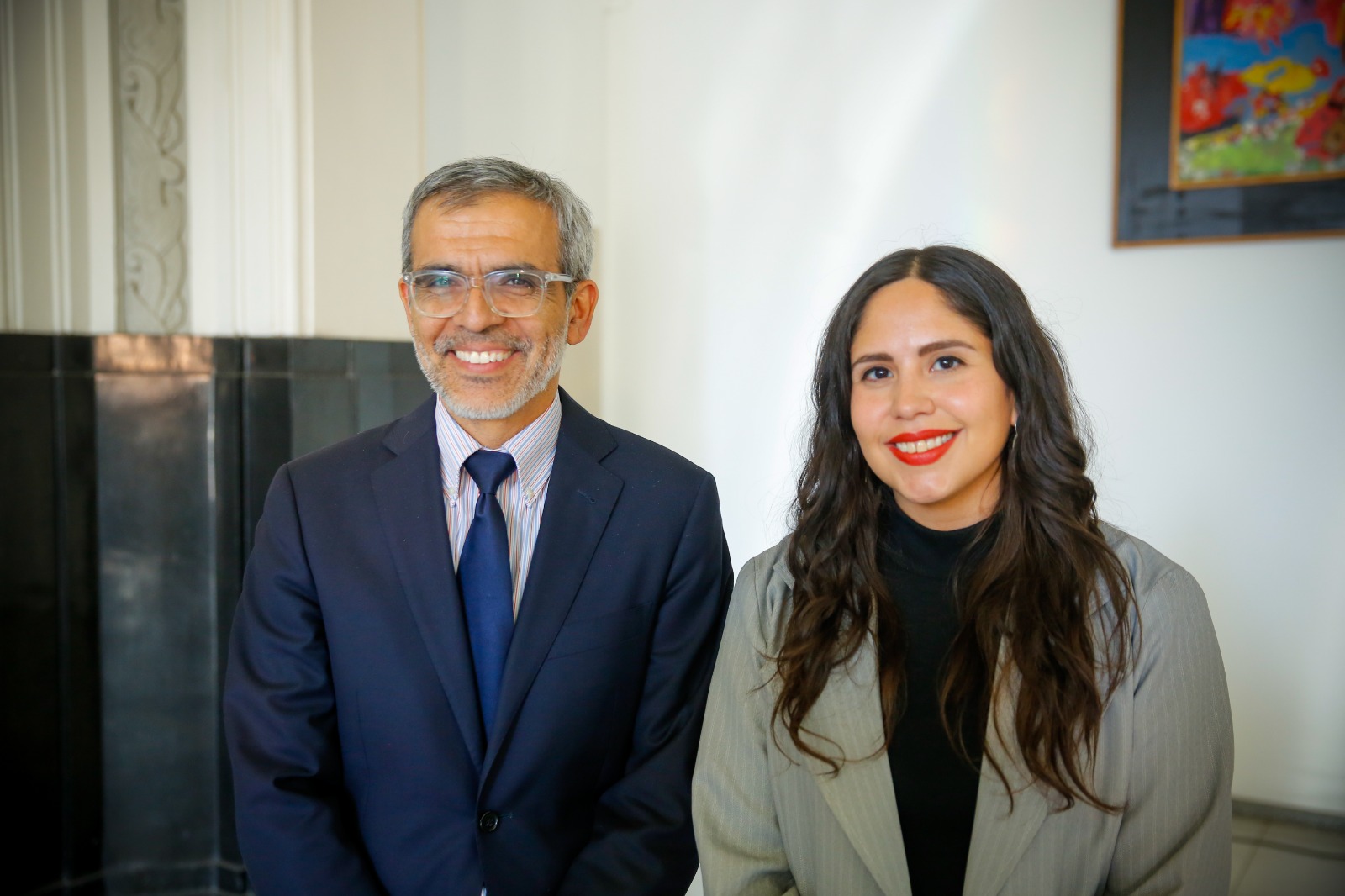 SEREMI de Justicia y DDHH Michelle Peutat destaca avances en desnotarización en reunión con Ministro Luis Cordero