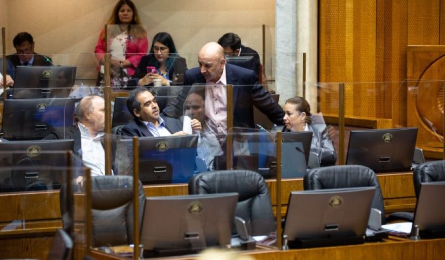 Senado despachó a tercer trámite proyecto de ley Naín-Retamal