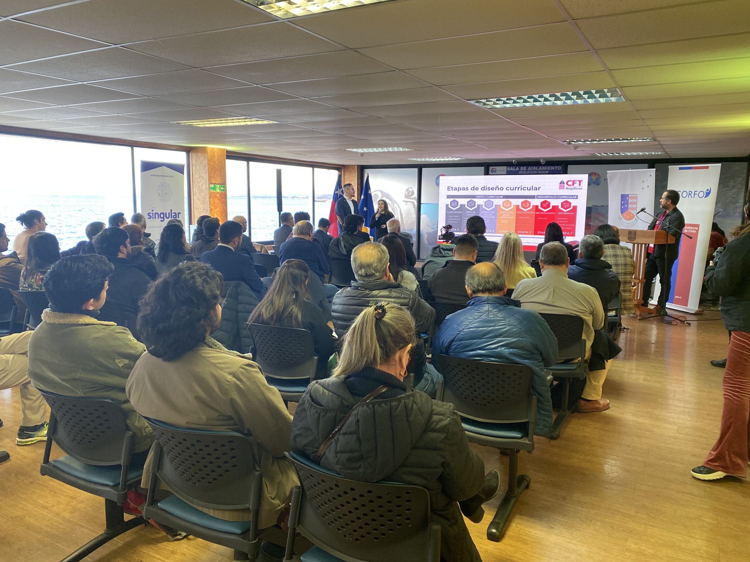 Feria Educativa de Hidrógeno Verde: primera feria en Magallanes, se conecta con estudiantes y recibe a cerca de mil visitantes en su inauguración