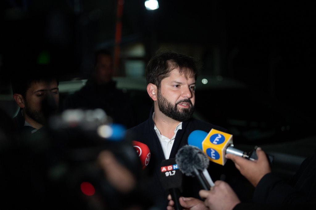 Presidente Boric en Punta Arenas: «He decidido mantener mi local de votación en Magallanes y confío en la sabiduría democrática del pueblo de Chile»