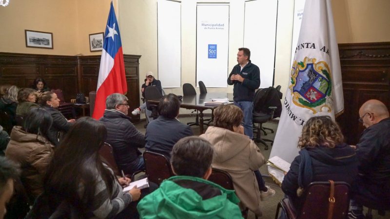 Alcalde Radonich solicita urgente reunión con el Ministro de Educación para adelantar el pago de fondos de 2023