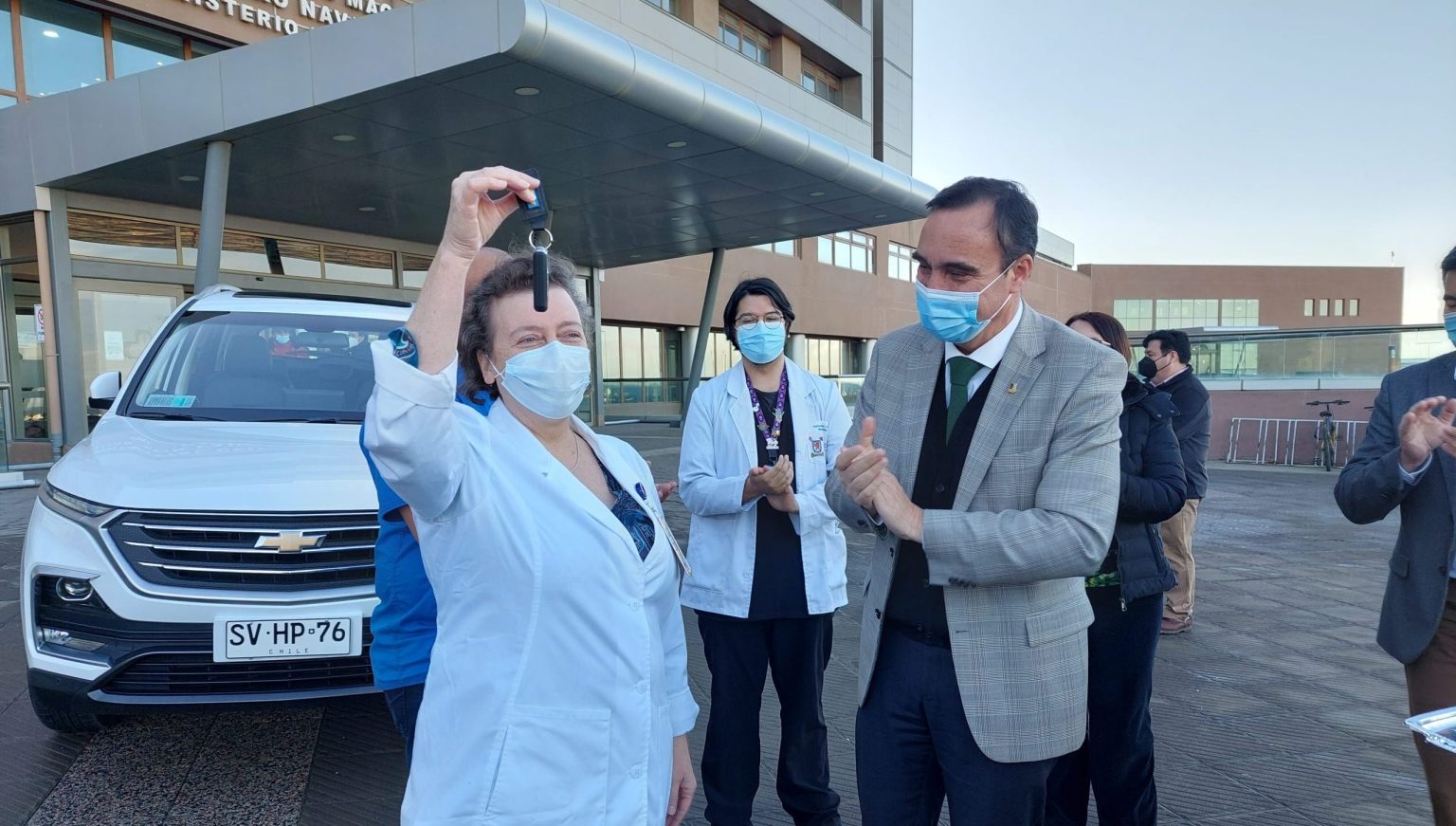 Nuevo vehículo se incorpora a flota del Hospital Clínico de Magallanes para Unidad de Hospitalización Domiciliaria