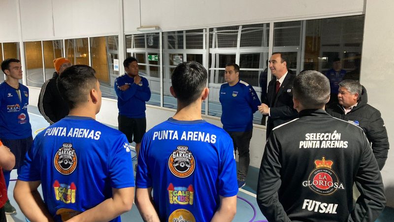 Gobierno Regional entregará recursos a selección de Punta Arenas de futsalpara continuar compitiendo en torneo de la ANFP