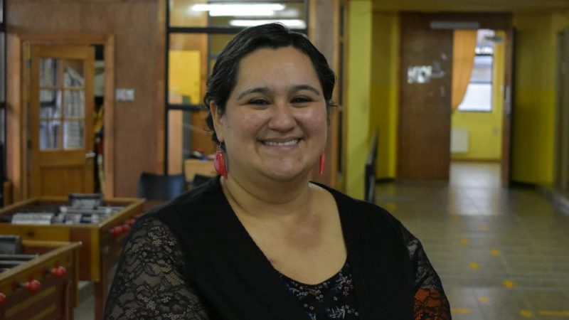 “Volver al Liceo Sara Braun, es volver a mis orígenes” | Regresó a sus labores jefa del área Técnico Pedagógica, profesora Lorena Bahamonde Valderas