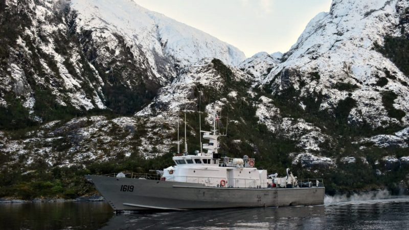 Armada continúa operativo de búsqueda de pescador desaparecido en Canal Montt