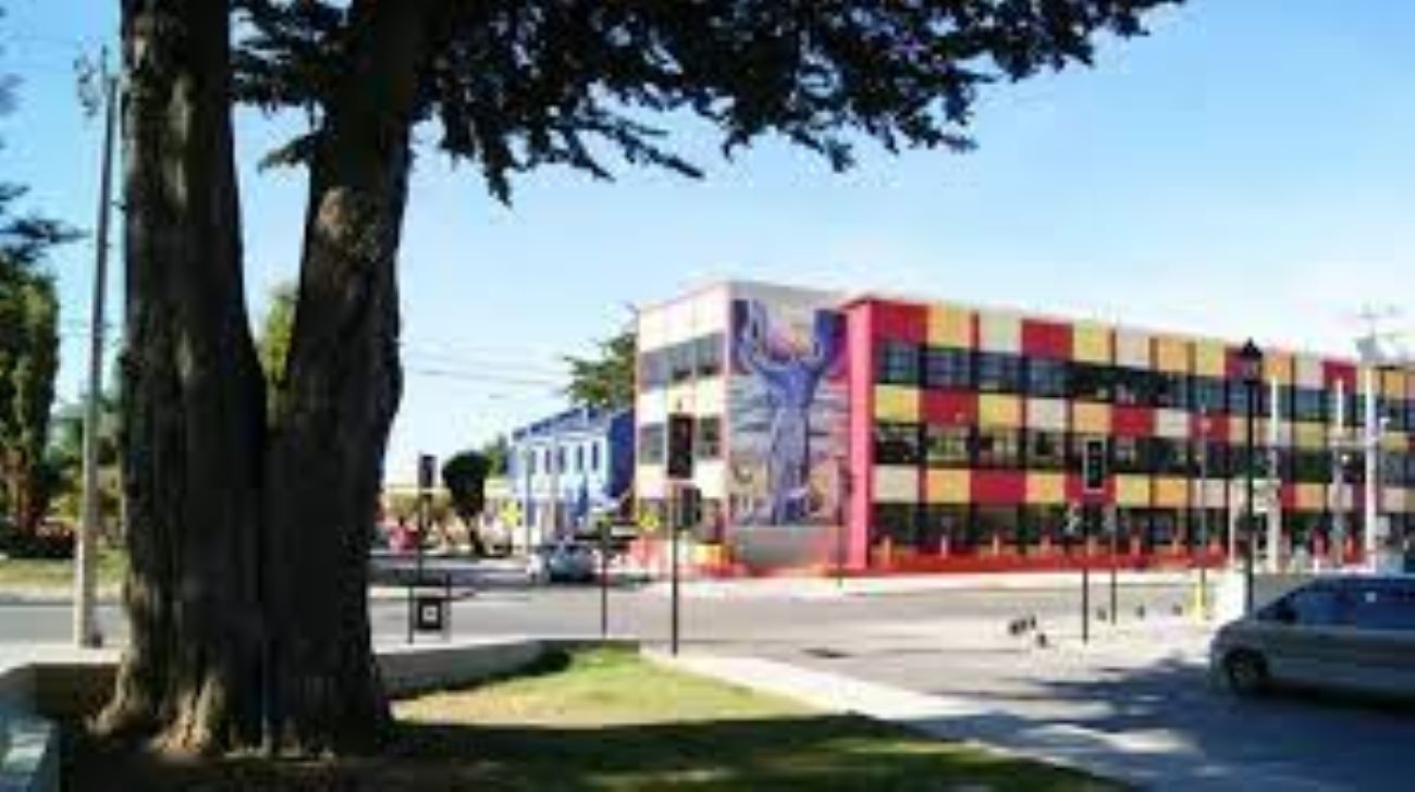 Veinte estudiantes del Liceo Polivalente Sara Braun, se certificaron en prevención de quemaduras gracias a COANIQUEM