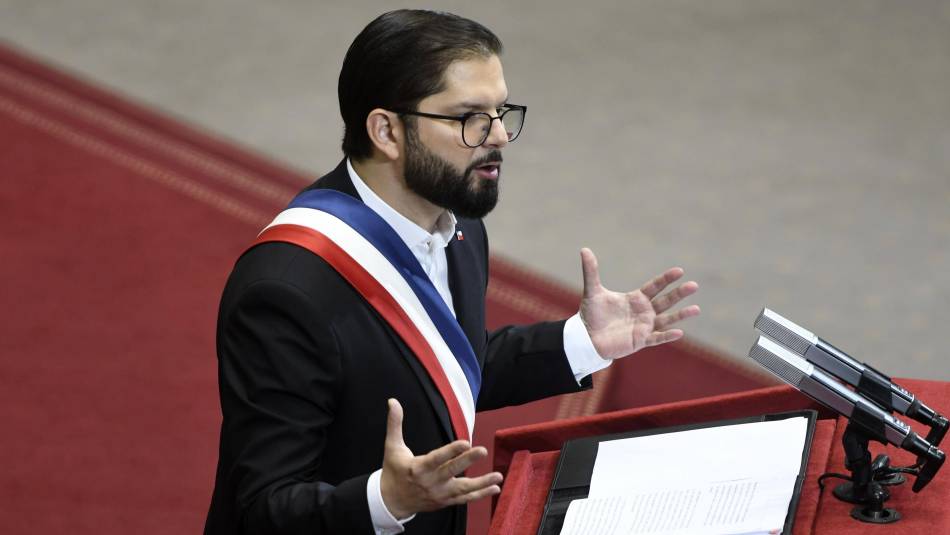  Presidente Gabriel Boric anuncia visita a la Antártica para inspeccionar y mejorar nuestra presencia en este territorio