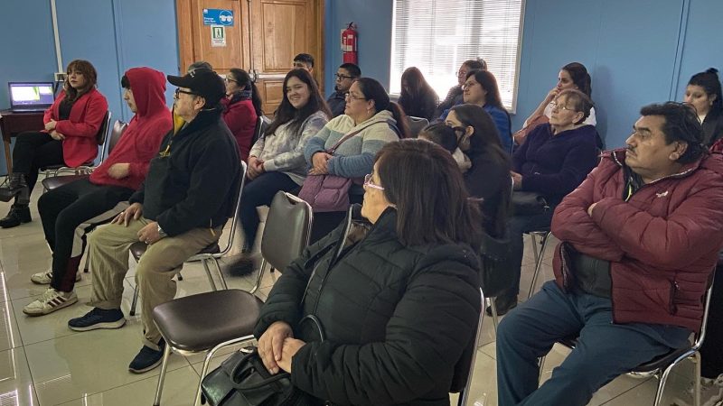 En conmemoración del Día Nacional de los Pueblos Originarios, Delegación provincial de Última Esperanza realiza charla Informativa