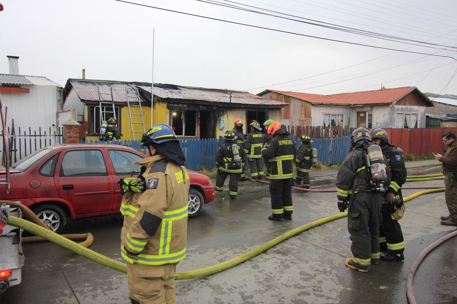Fallece en incendio un poblador de la población Manuel Chaparro de Punta Arenas