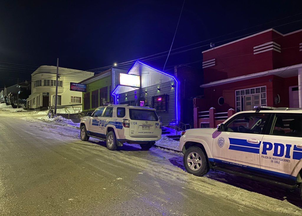 PDI Punta Arenas realizó una fiscalización a extranjeros en locales nocturnos