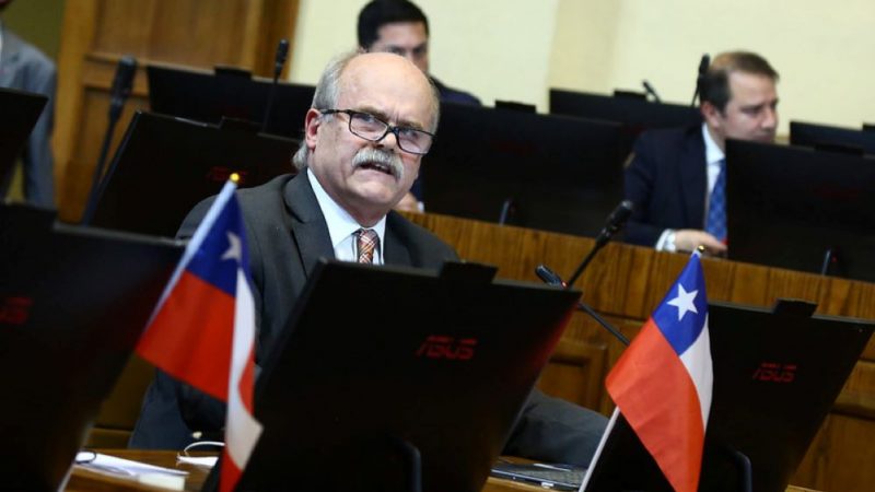 Diputado Christian Matheson solicita renovar flota aérea de la FACH para transporte de carga y personal