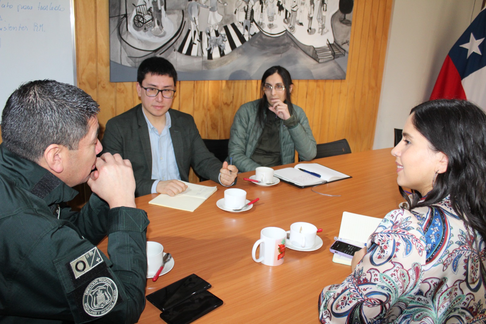 Docentes de la UMAG y profesionales de Justicia trabajan en actualización de Reglamento Penitenciario en  Magallanes