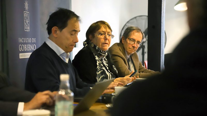 Ex Presidenta Michelle Bachelet expone sobre derechos humanos, democracia y equidad de género en la Universidad de Chile