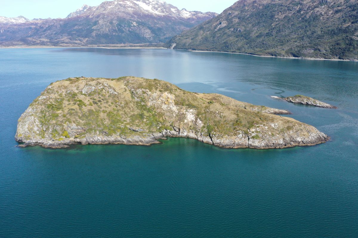 Fundación WCS apuesta por el desarrollo sostenible y la conservación en el seno Almirantazgo, Area Marina Costera Protegida