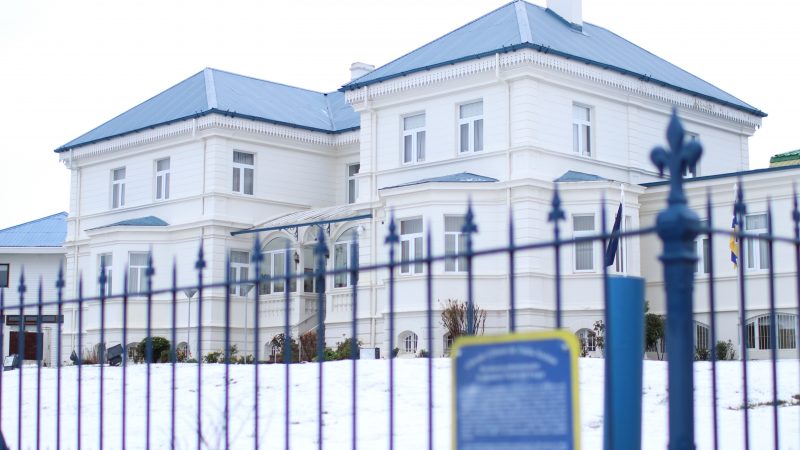 Corte de Apelaciones de Punta Arenas deja sin efecto desafiliación de usuaria decidida en forma unilateral por isapre