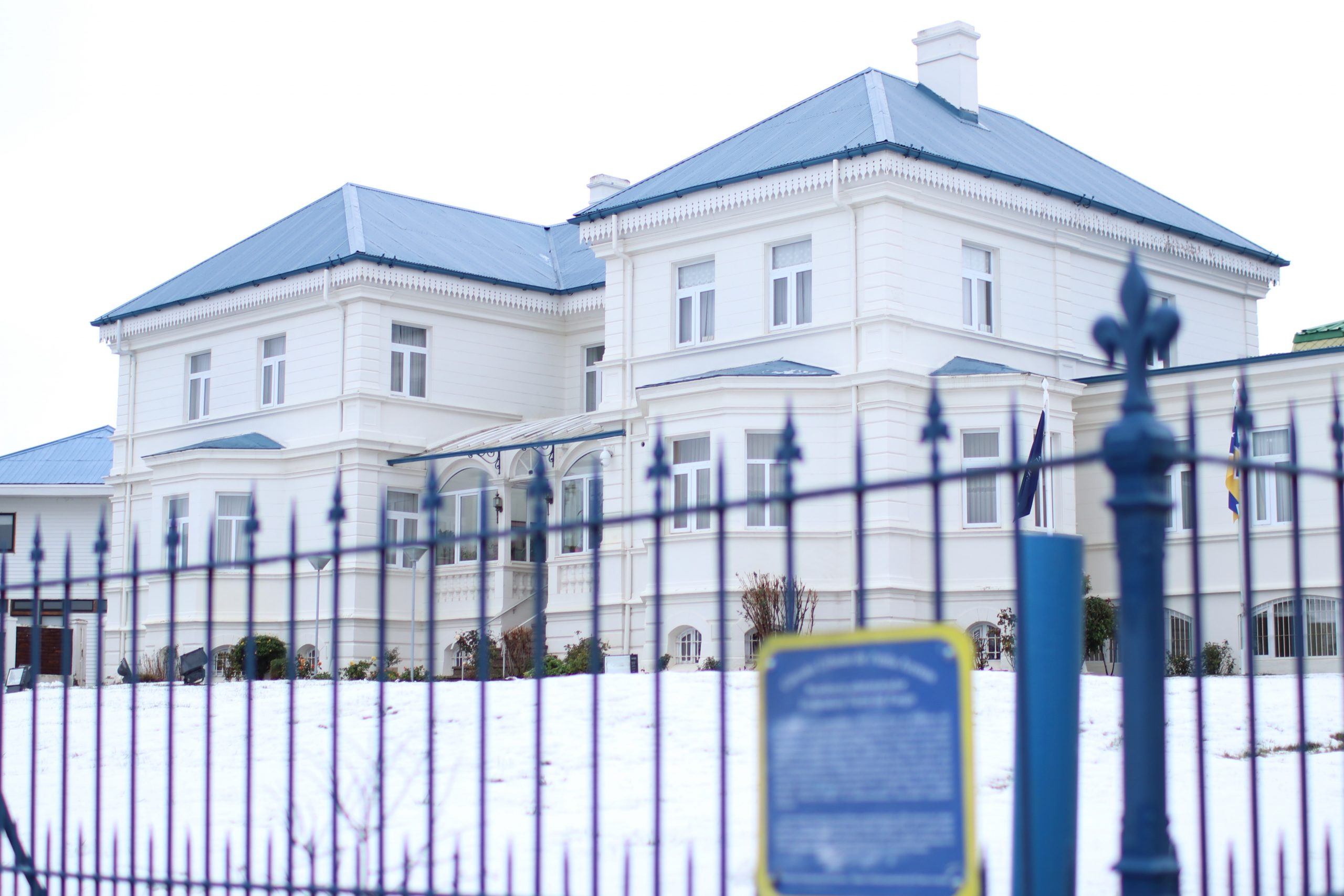 Corte de Apelaciones de Punta Arenas deja sin efecto desafiliación de usuaria decidida en forma unilateral por isapre