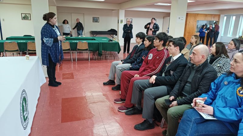 Con documental y conversatorio rescatan memoria y legado de la Federación Obrera de Magallanes (FOM)