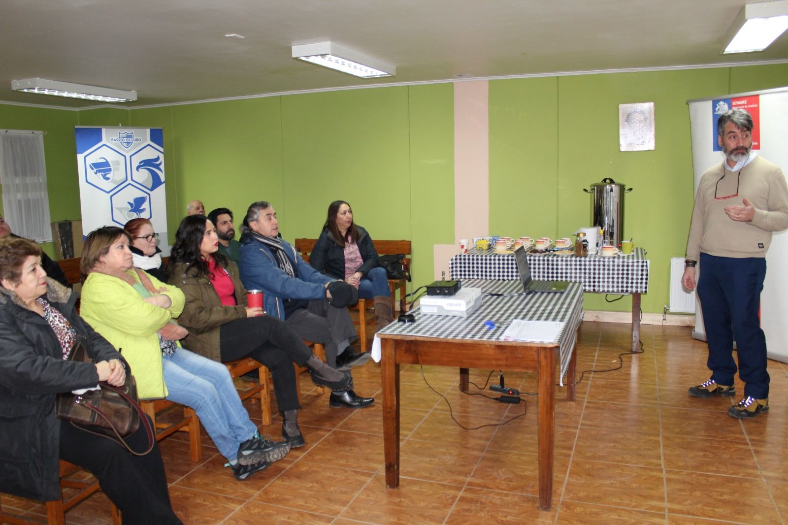 Servicios de la SEREMI de Justicia realizan jornada «Juntas con Justicia» en Punta Arenas