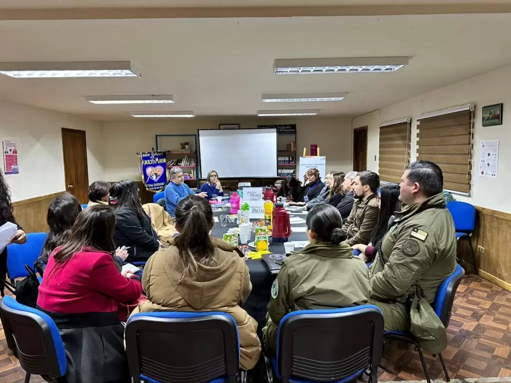 Comité Comunal del Programa Vínculos para Adultos Mayores organizó la Municipalidad de Puerto Natales